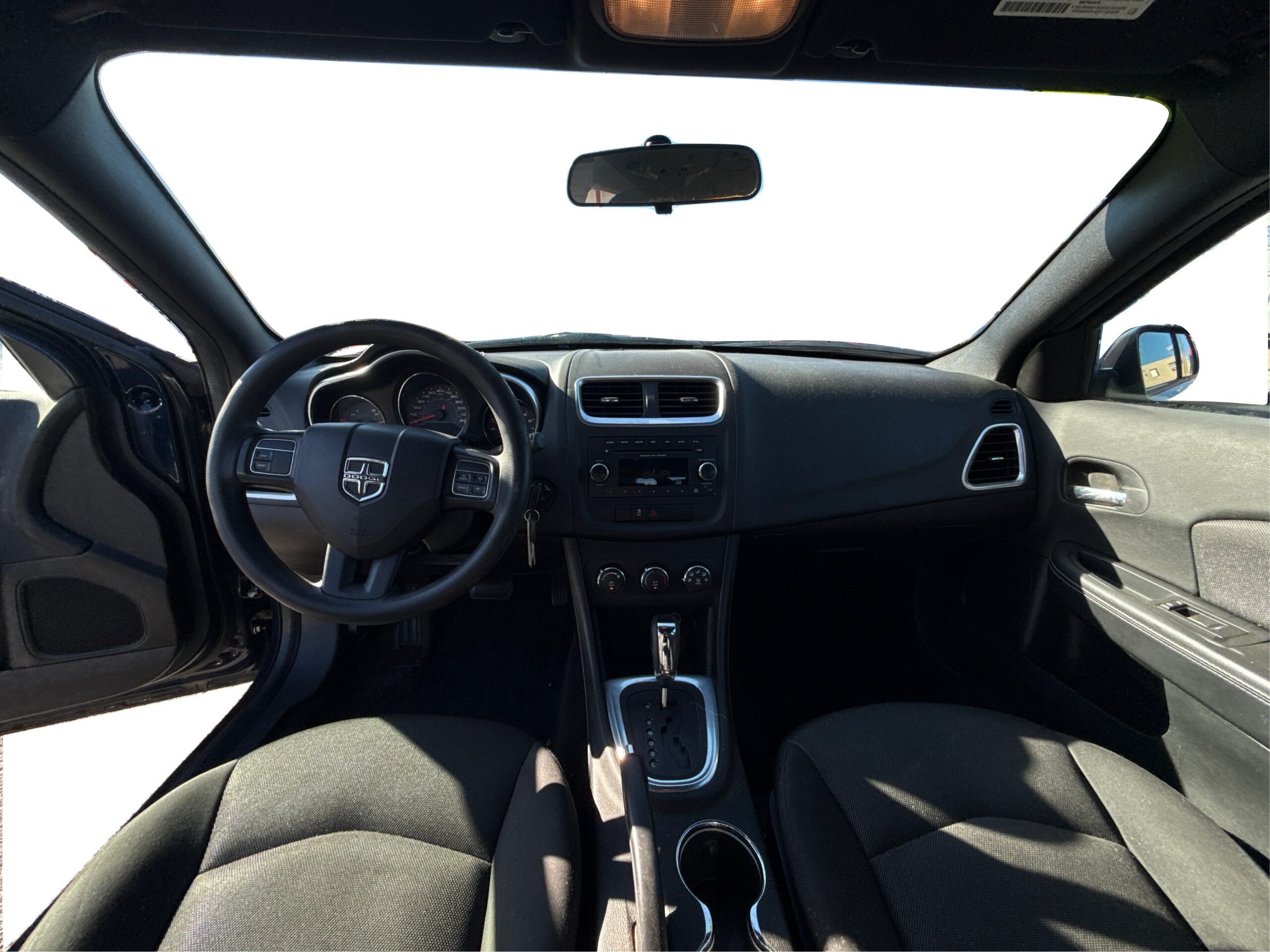 2_white_1764002784_in_001_1-1