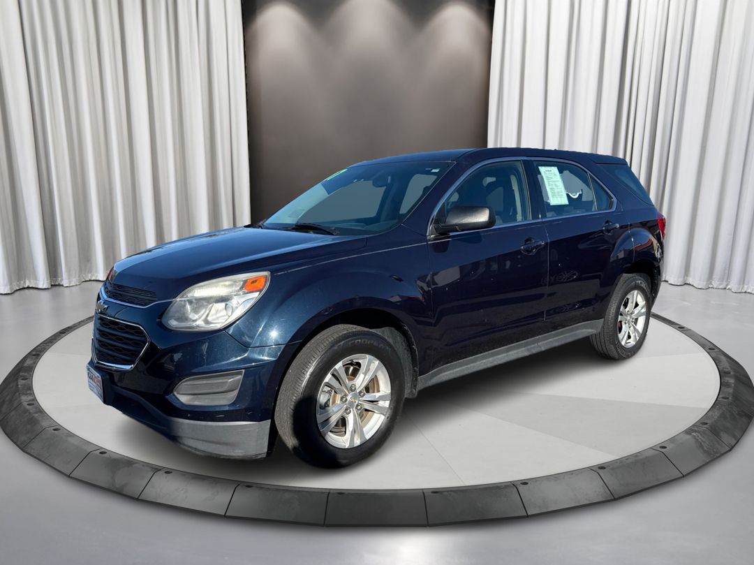 2017 Chevrolet Equinox LS's photo